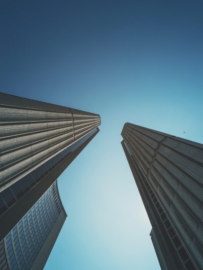 Institutions & Gouvernements